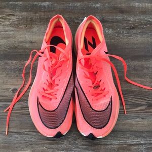 Nike ZoomX Vaporfly Next% Size M8/W9.5